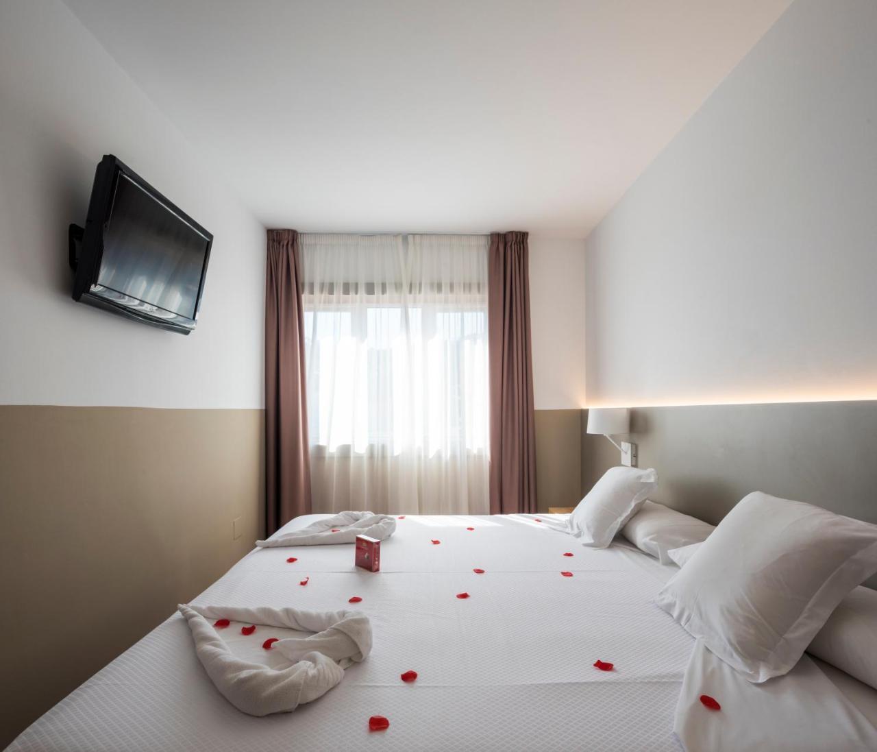 Hotel Airinos 3* Cangas do Morrazo Luaran gambar