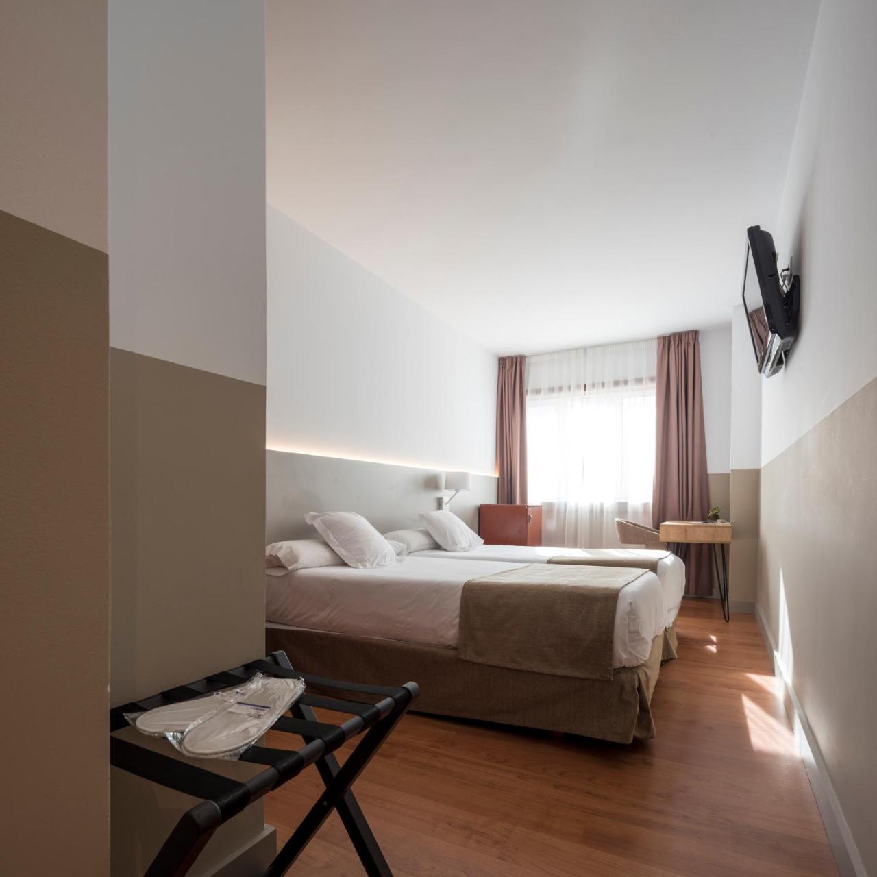Hotel Airinos 3* Cangas do Morrazo Luaran gambar