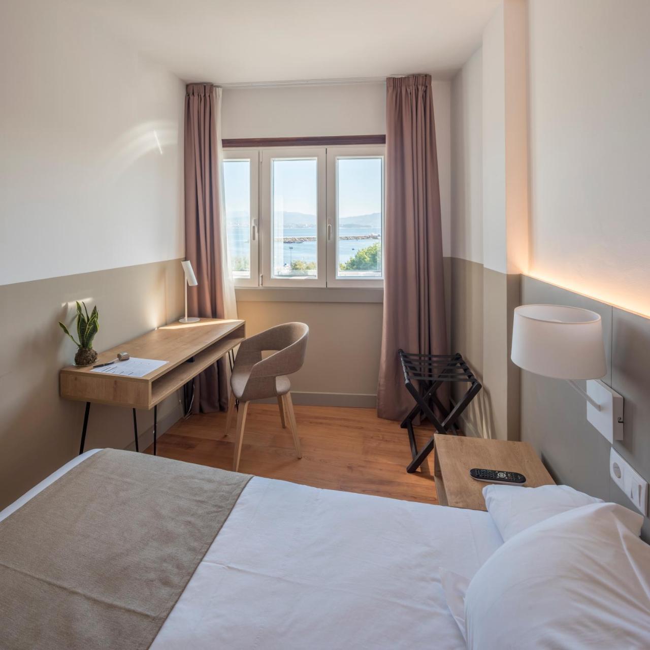 Hotel Airinos 3* Cangas do Morrazo Luaran gambar